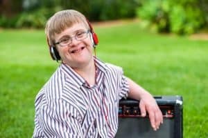 Can adults with down syndrome can live Independently?